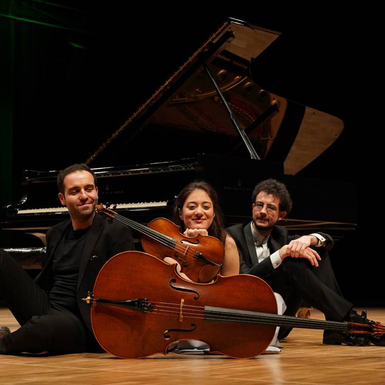 LocksBridge Artist Management is proud to represent Trio Vecando, the internationally acclaimed piano trio featuring Veriko Tchumburidze on violin…